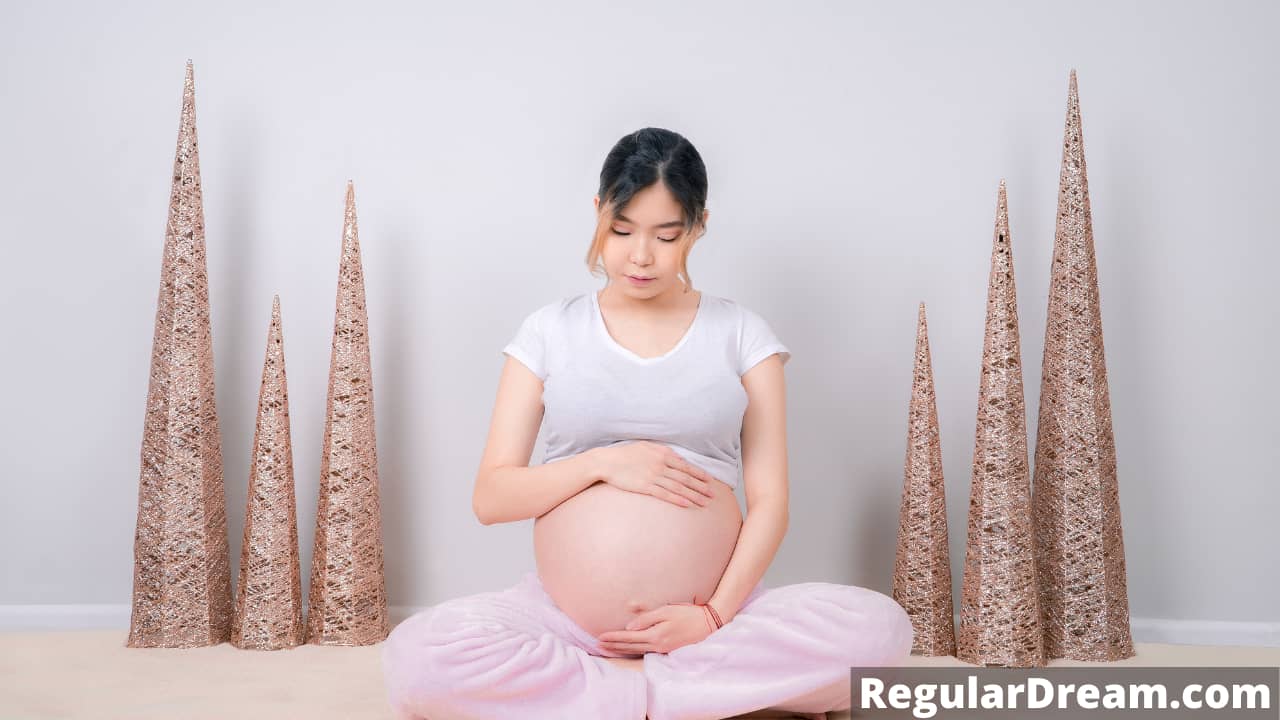 Why I keep dreaming about Secrets? What does Pregnancy dream means?