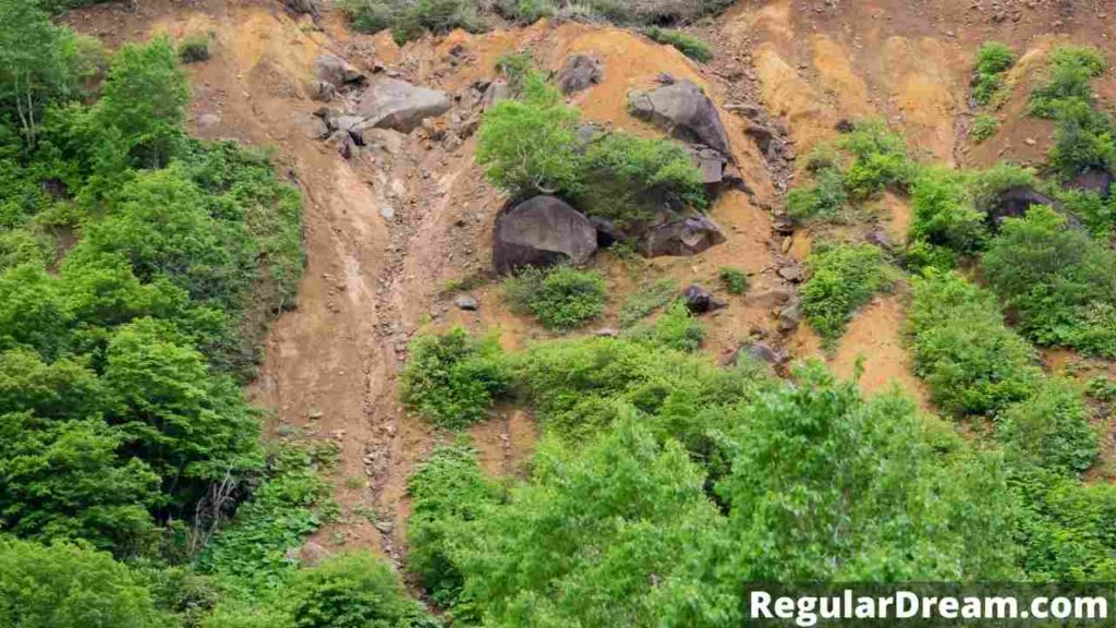 dream-about-landslide-meaning-symbolism-interpretation